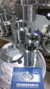 走入車間，BYC香蕉视频在线免费軸承***介紹高精度大香蕉在线看研磨時需要注意的問題